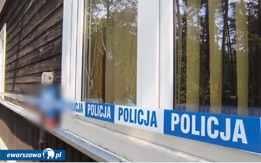 zniszczony dom | fot. https://otwock.policja.gov.pl/