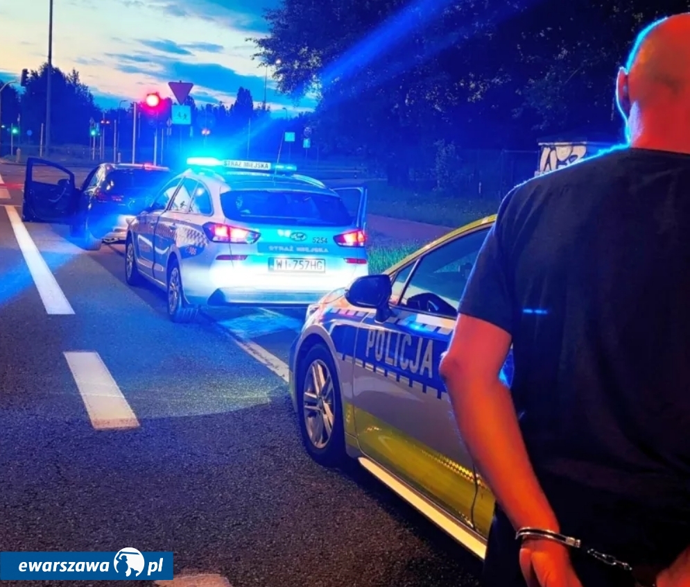 zatrzymanie pijanego mężczyzny | fot. strazmiejska.waw.pl