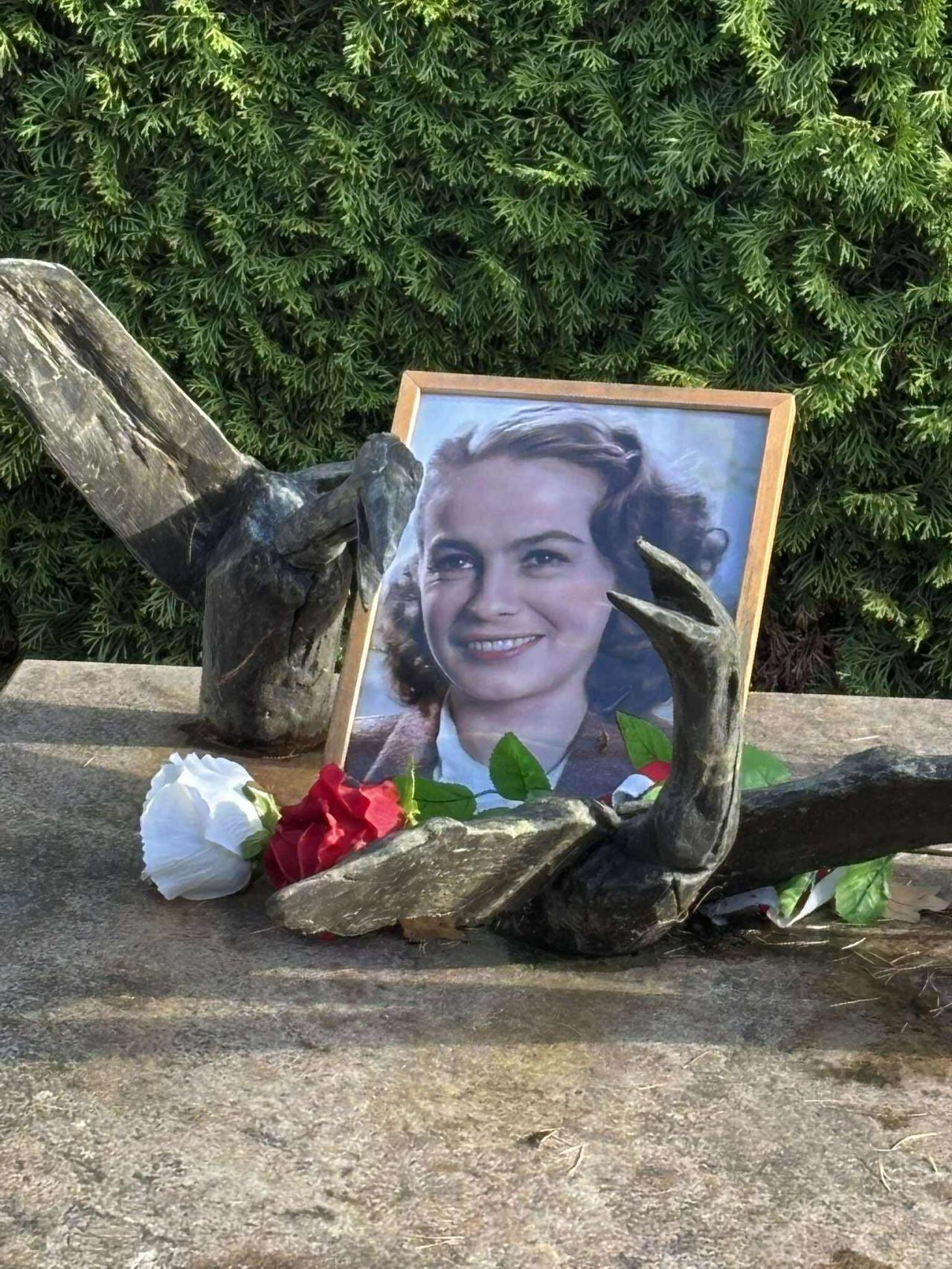 grób Danuty Szaflarskiej | fot. Bartosz Pańczyk