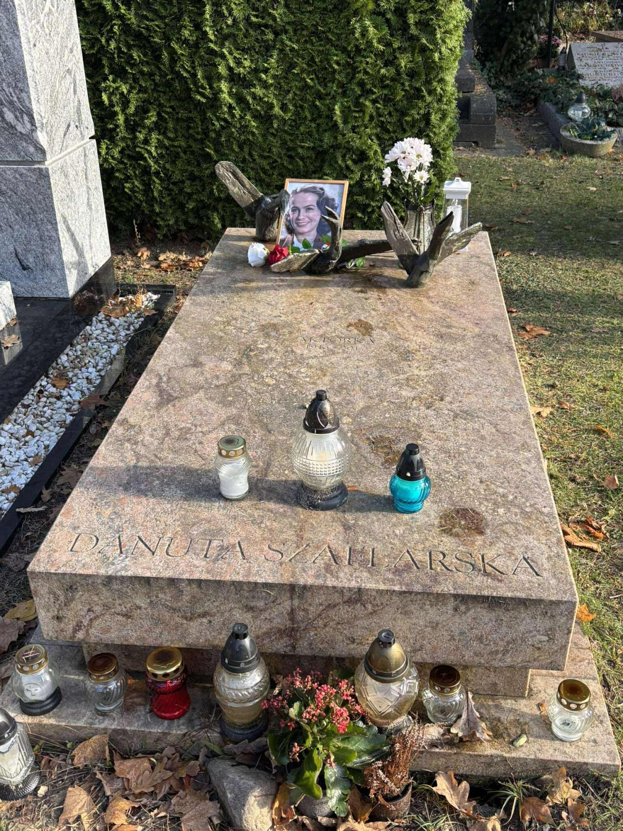 grób Danuty Szaflarskiej | fot. Bartosz Pańczyk