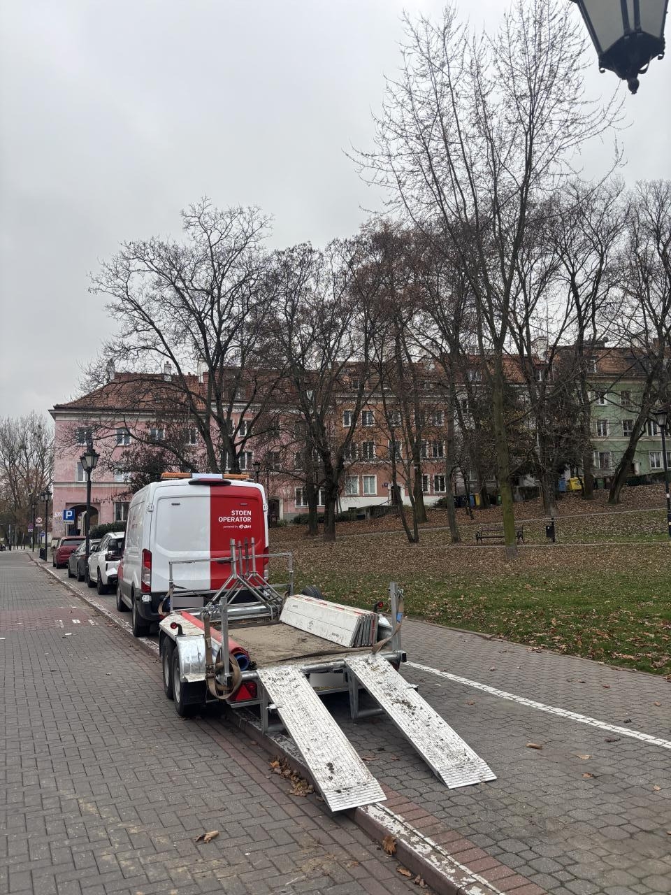 Awaria energetyczna przy ul. Sowiej w Warszawie | fot. Bartosz Pańczyk