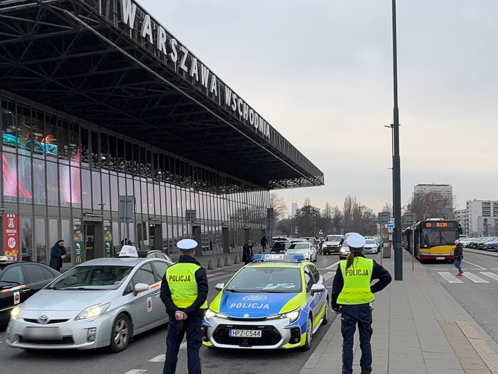 kontrola przewozu osób w Warszawie | fot. ksp.policja.gov.pl