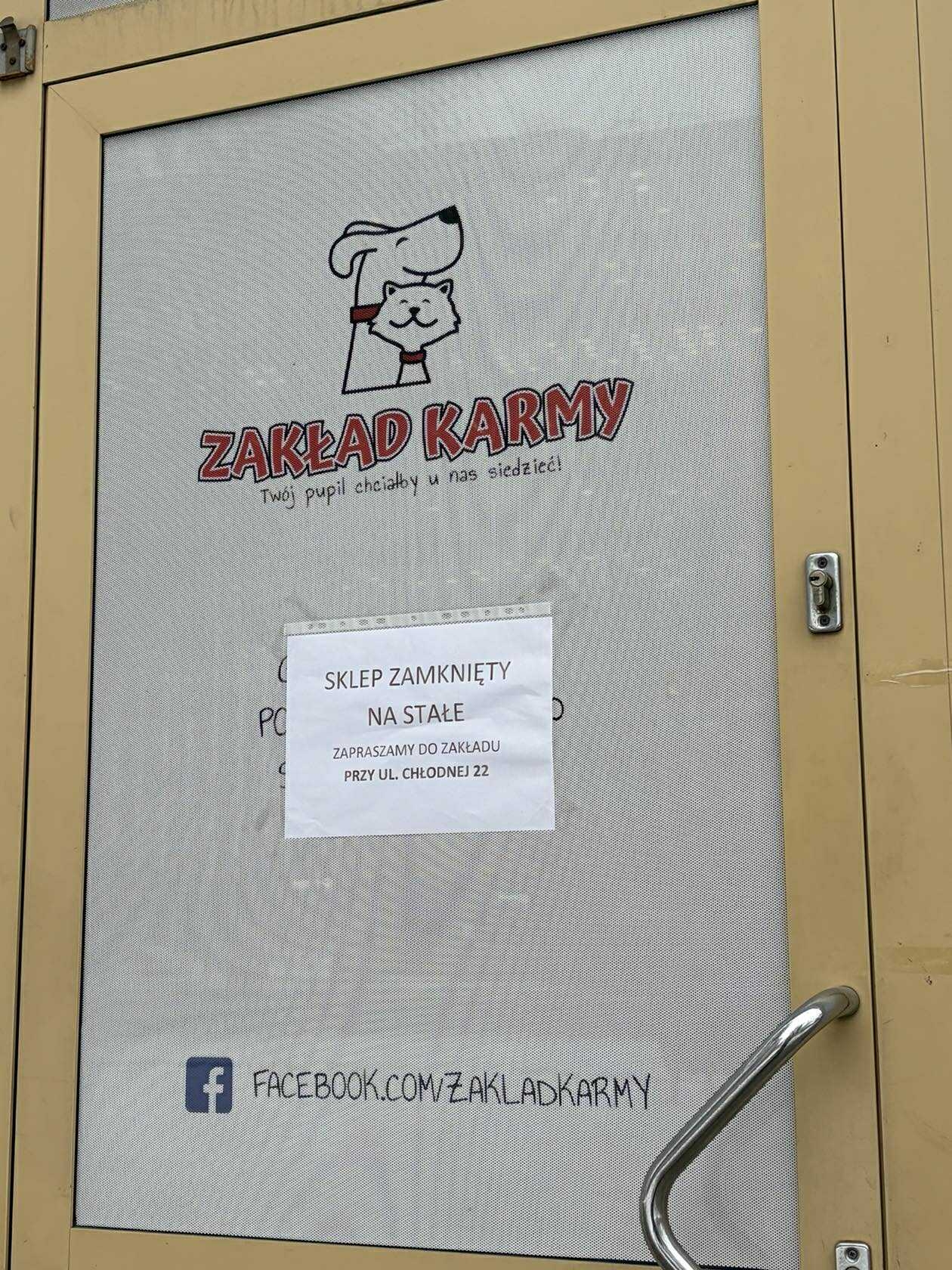 zamknięty sklep zoologiczny na Woli w Warszawie | fot. Bartosz Pańczyk