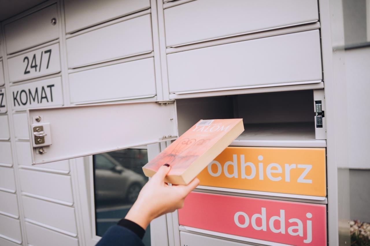 książkomat z Warszawy | fot. Miasto Stołeczne Warszawa Facebook